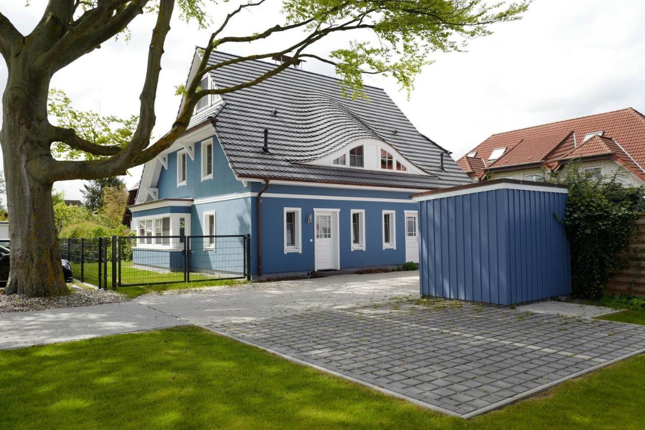 Ostseelagune Zingst, Exklusive Dhh, Strandnah, Sauna, Kamin, 3 Sz, 2 Baeder, Glasfaser, Haustierfrei, Garten Mit Suedterrasse, E-Ladesaeule, 2 Stellplaetze, Strandkorb, Fahrradschuppen, Waschmaschine, Trockner, Nichtraucher Exterior foto